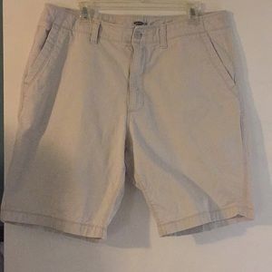 Men’s khaki shorts Size 36